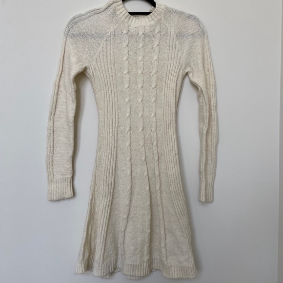 Cozy Hollister sweater dress - Picture 1 of 3